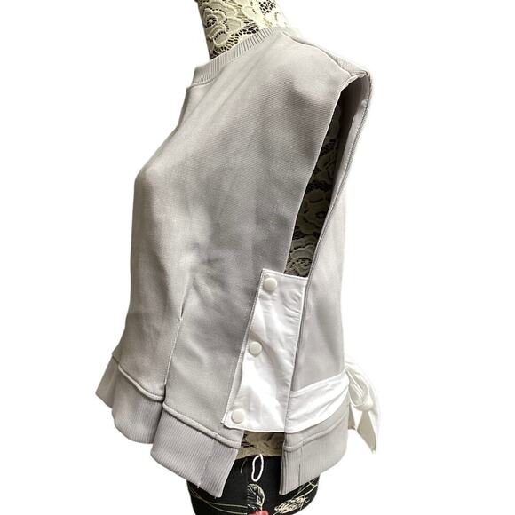 The Vault sleeveless ribbed knit boxy silhouette top pleated front Large gray - Picture 2 of 7